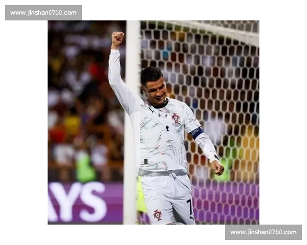 摩根眼中的 C 罗：40 岁破纪录如死亡与税收般必然